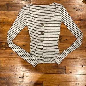 gently used body-con striped tight shirt